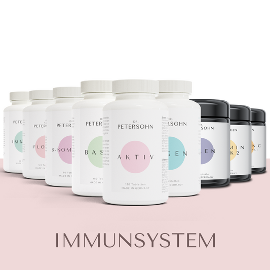 Produktpaket IMMUNSYSTEM von Dr. Petersohn, bestehend aus: IMMUN+ - FLORA+ - B-KOMPLEX+ - BASE+ - AKTIV - ALGEN - SELEN - VITAMIN D₃ + K₂ - VITAMIN C